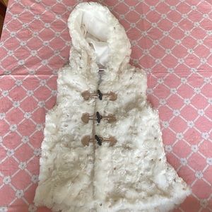 Little Lass Vest Faux Fur with Rose Gold Sequins Hood Sz 4